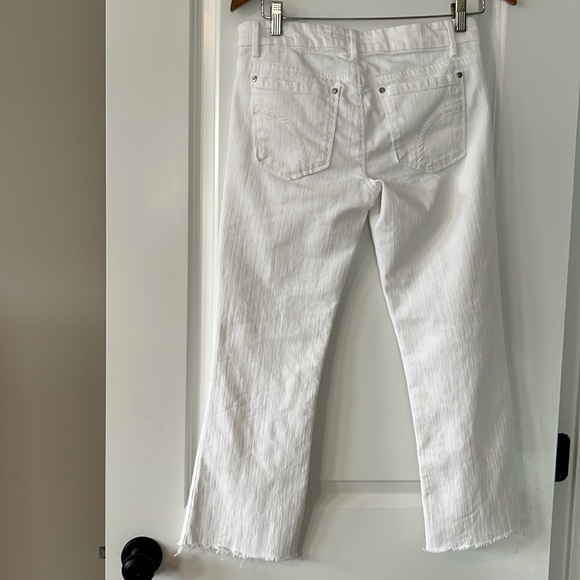 Joe's Jeans Provocateur Jeans w Frayed Hems in Jenny Wash (White) w MEASUREMENTS - Picture 15 of 15